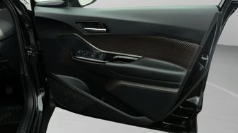Toyota C-HR EXCEL