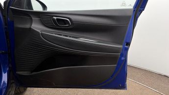 Hyundai BAYON T-GDI PREMIUM DCT