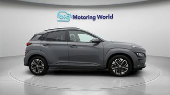Hyundai KONA ULTIMATE