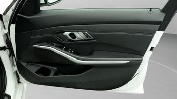 BMW 3 Series 320I M SPORT
