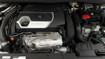 DS AUTOMOBILES DS 4 E-TENSE PERFORMANCE LINE