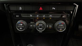 Volkswagen T-Roc BLACK EDITION TSI EVO DSG