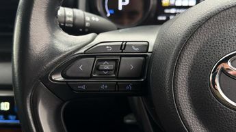 Toyota Yaris LAUNCH EDITION