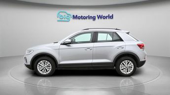 Volkswagen T-Roc LIFE TSI DSG