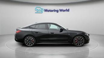 BMW i4 EDRIVE40 M SPORT