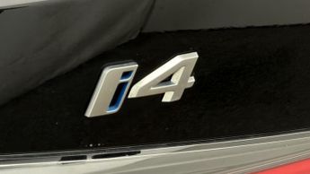 BMW i4 EDRIVE40 M SPORT