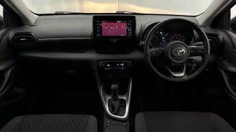 Toyota Yaris ICON
