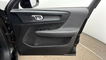 Volvo XC40 RECHARGE CORE