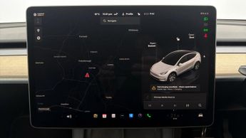 Tesla Model Y BASE