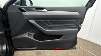 Volkswagen Passat GTE ADVANCE DSG