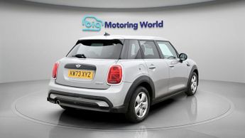 MINI Hatch COOPER CLASSIC