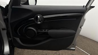 MINI Hatch COOPER CLASSIC