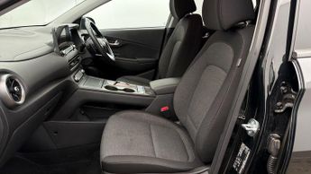 Hyundai KONA PREMIUM
