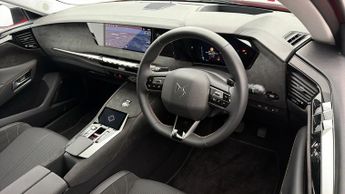 DS AUTOMOBILES DS 4 E-TENSE PERFORMANCE LINE