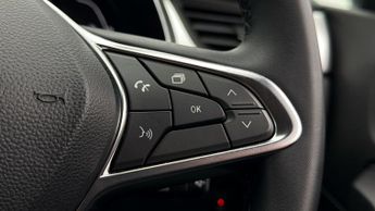 Renault Captur EVOLUTION E-TECH