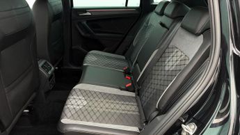 Volkswagen Tiguan R-LINE TSI DSG