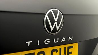 Volkswagen Tiguan R-LINE TSI DSG