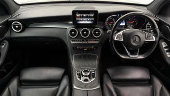 Mercedes-Benz GLC GLC 220 D 4MATIC AMG LINE