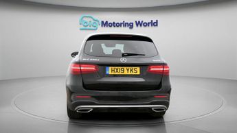 Mercedes-Benz GLC GLC 220 D 4MATIC AMG LINE