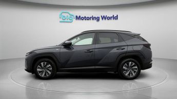 Hyundai TUCSON T-GDI SE CONNECT DCT