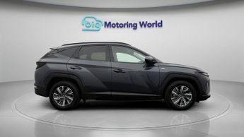 Hyundai TUCSON T-GDI SE CONNECT DCT