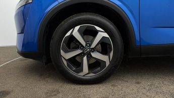 Nissan Qashqai DIG-T N-CONNECTA DCT