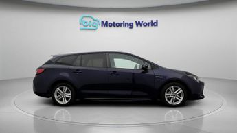 Toyota Corolla ICON TECH