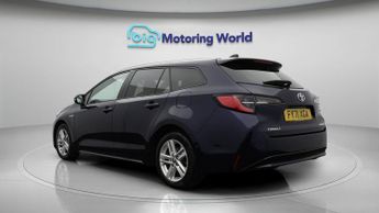 Toyota Corolla ICON TECH