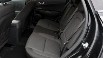 Hyundai KONA PREMIUM