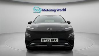 Hyundai KONA PREMIUM