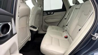 Volvo XC60 B5 ULTIMATE AWD