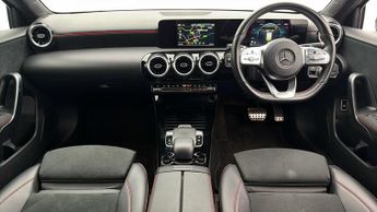 Mercedes-Benz A Class A 220 4MATIC AMG LINE