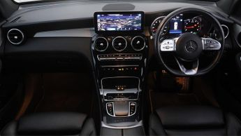 Mercedes-Benz GLC GLC 300 4MATIC AMG LINE