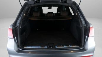 Mercedes-Benz GLC GLC 300 4MATIC AMG LINE