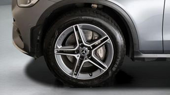 Mercedes-Benz GLC GLC 300 4MATIC AMG LINE