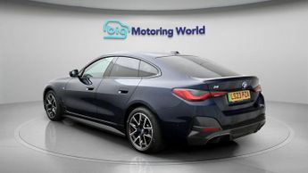 BMW i4 EDRIVE40 M SPORT
