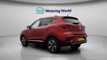 MG MG ZS TROPHY CONNECT