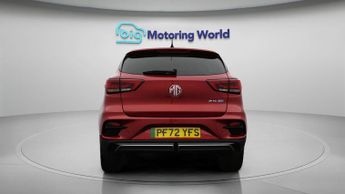 MG MG ZS TROPHY CONNECT