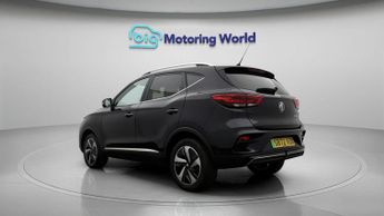 MG MG ZS TROPHY CONNECT