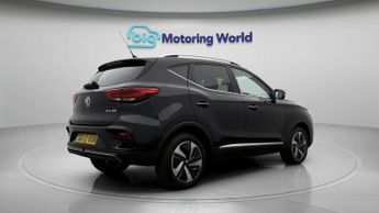 MG MG ZS TROPHY CONNECT