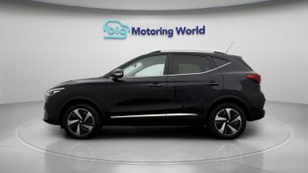 MG MG ZS TROPHY CONNECT