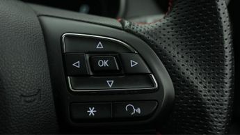 MG MG ZS TROPHY CONNECT