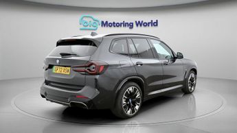 BMW iX3 M SPORT PRO