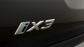 BMW iX3 M SPORT PRO