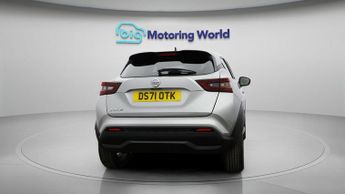 Nissan Juke DIG-T N-CONNECTA DCT