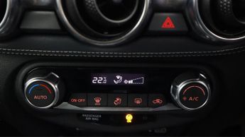 Nissan Juke DIG-T N-CONNECTA DCT