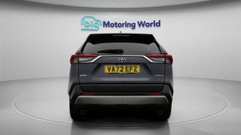 Toyota RAV4 VVT-I DESIGN