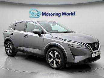 Nissan Qashqai DIG-T N-CONNECTA DCT