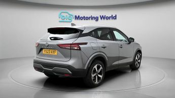 Nissan Qashqai DIG-T N-CONNECTA DCT