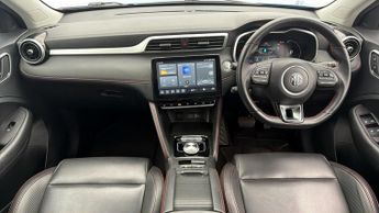 MG MG ZS TROPHY CONNECT